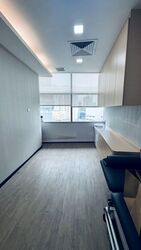 Mount Elizabeth Novena Hospital (D12), Retail #583287601
